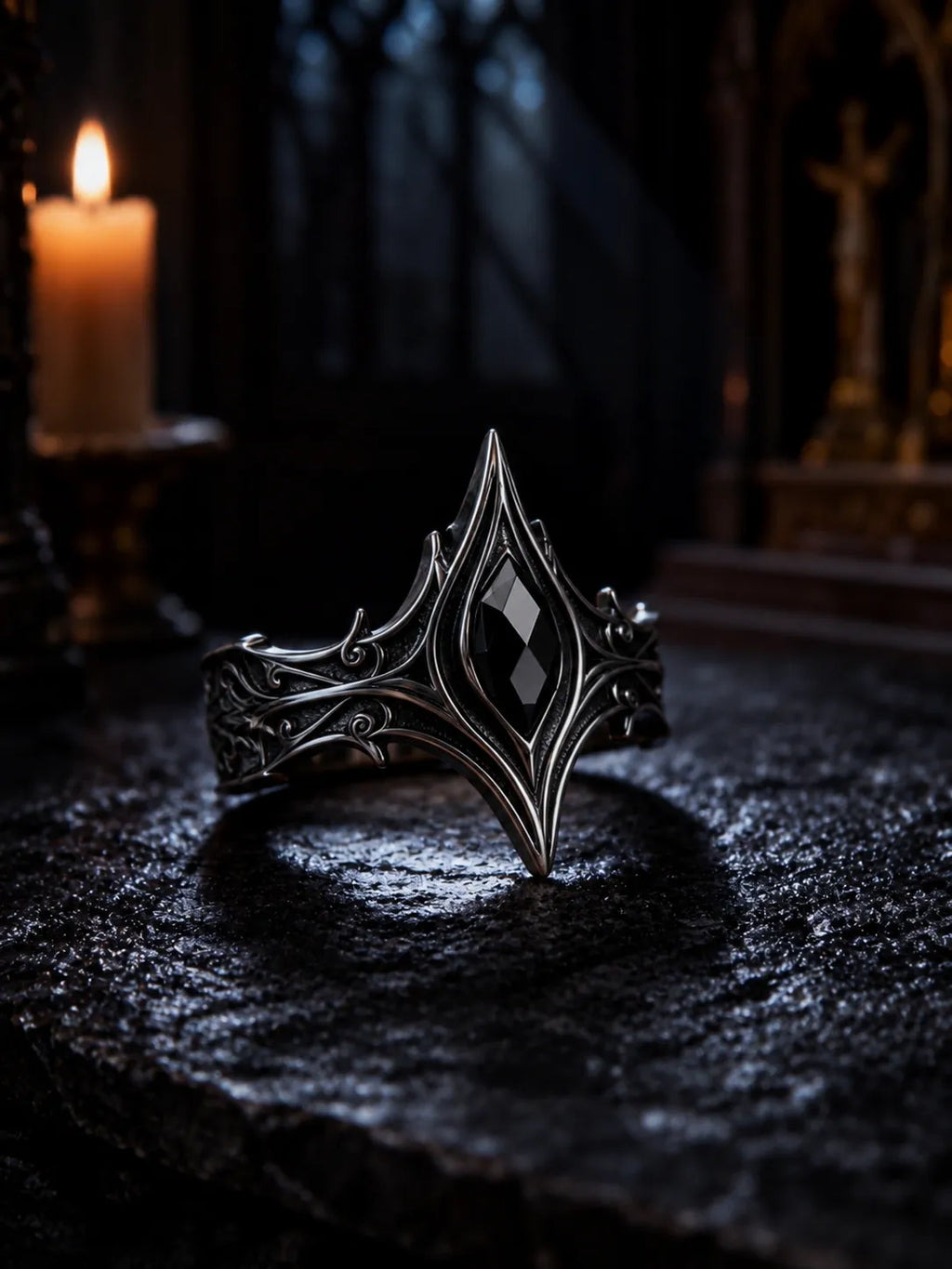 Cathedral chevron ring with black onyx — gothic V-crest band in 925 sterling silver, vaulted ceiling geometry