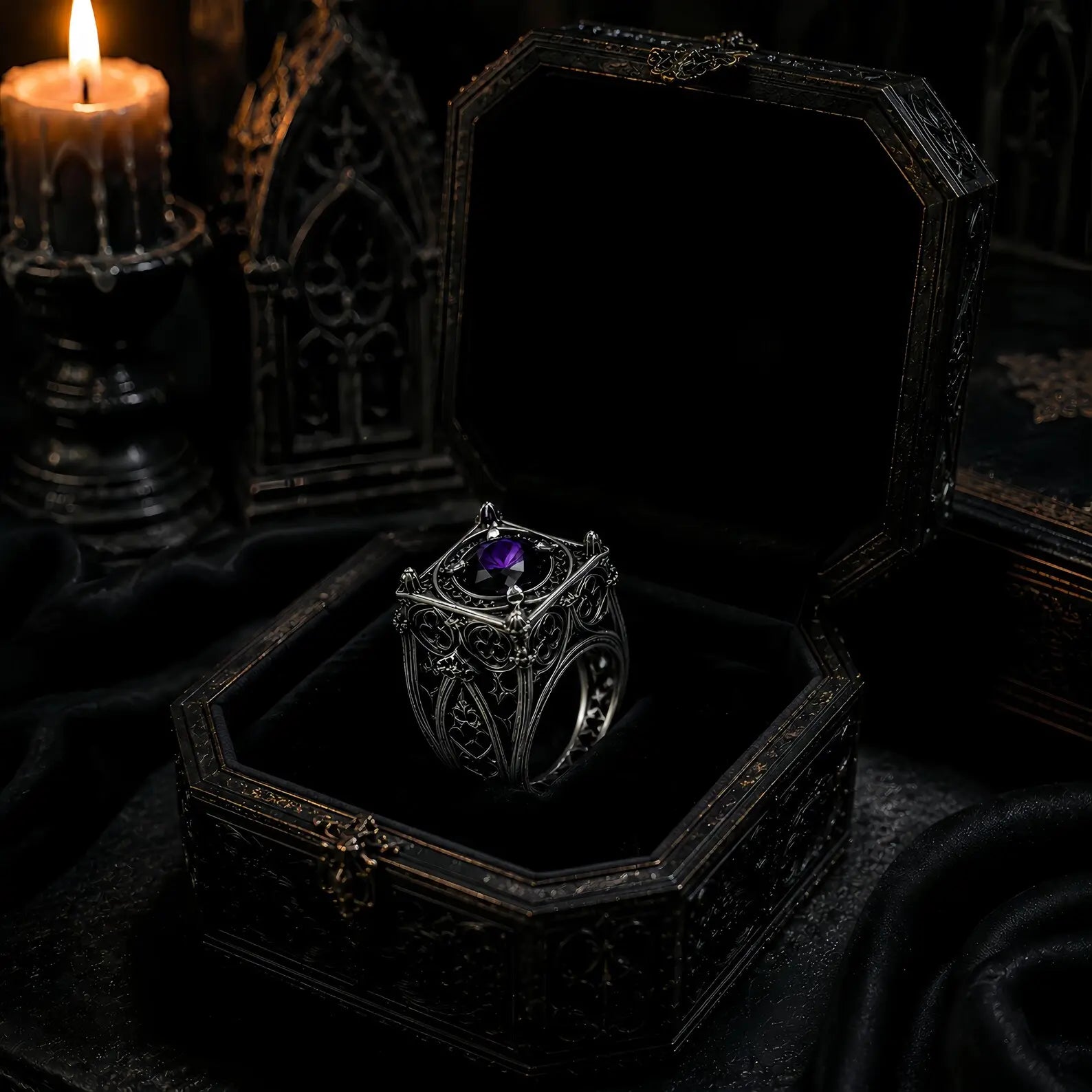 EL031 Reliquary Cage Ring close-up of Gothic tracery window pattern on band, oxidized silver finish